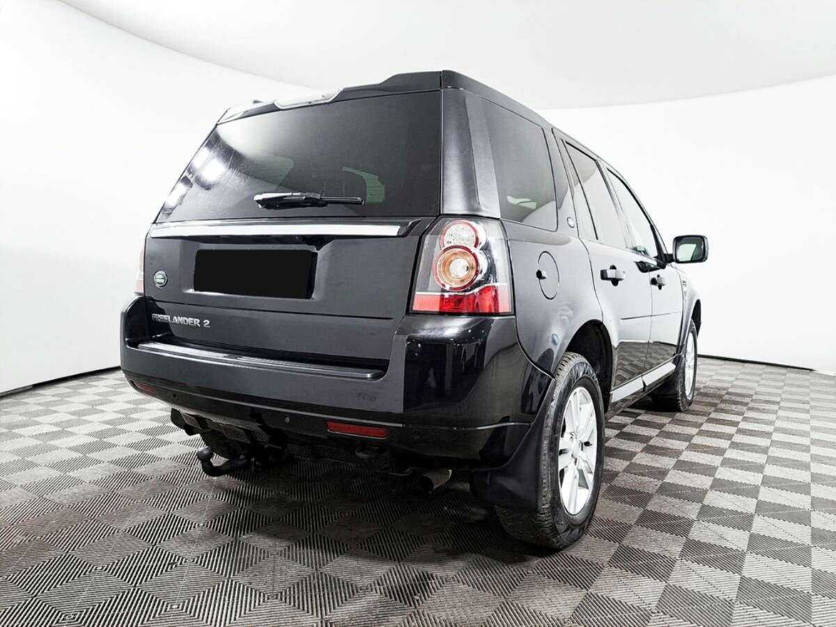 Land Rover Freelander с пробегом — 2014 год. Фото: #4