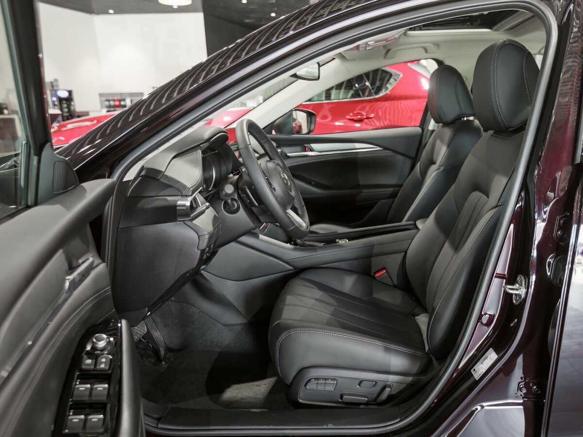 Mazda 6 с пробегом — 2023 год. Фото: #8