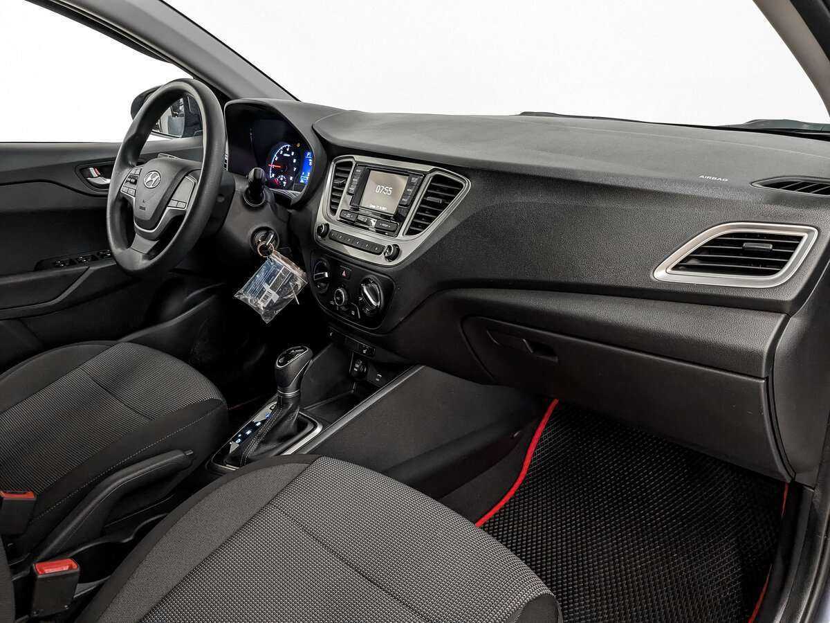 Hyundai Solaris с пробегом — 2021 год. Фото: #8