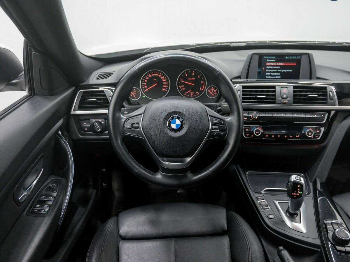 BMW 3 серии с пробегом — 2017 год. Фото: #14