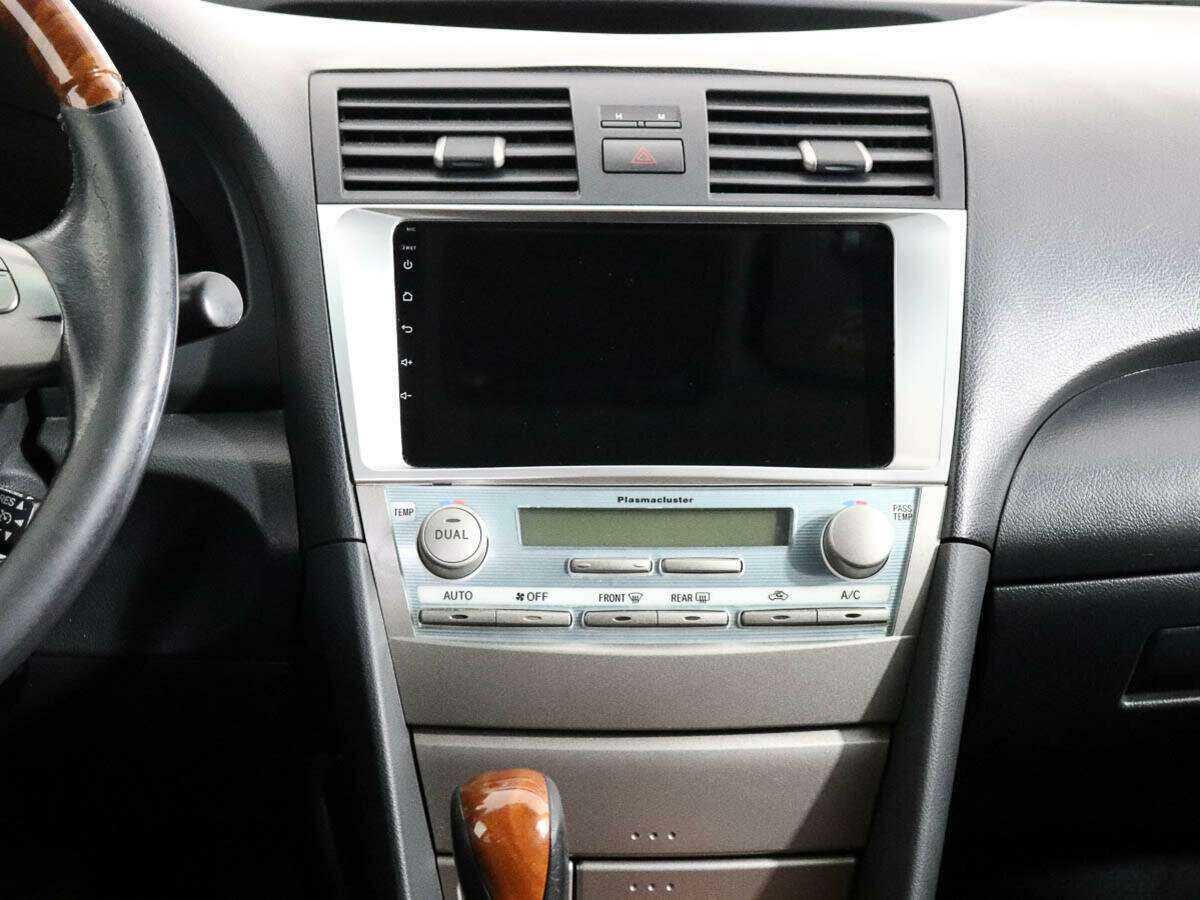 Toyota Camry с пробегом — 2008 год. Фото: #11