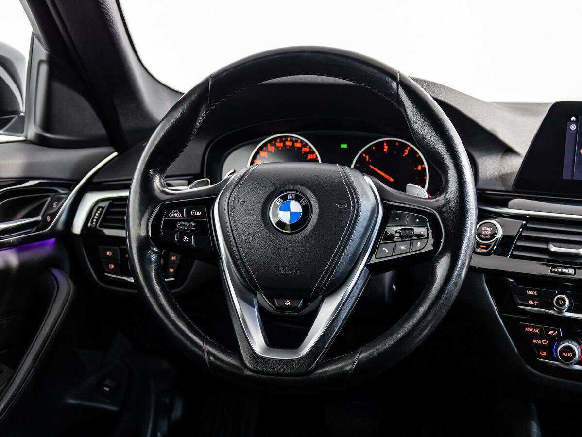 BMW 5 серии с пробегом — 2019 год. Фото: #9