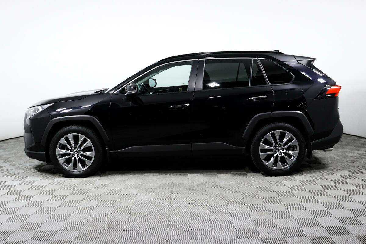 Toyota RAV4 с пробегом — 2019 год. Фото: #7