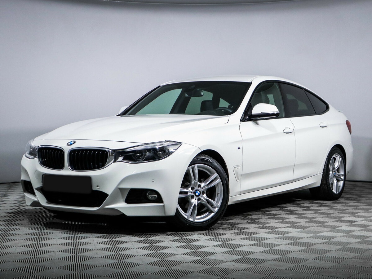 BMW 3 серии с пробегом — 2018 год. Фото: #0