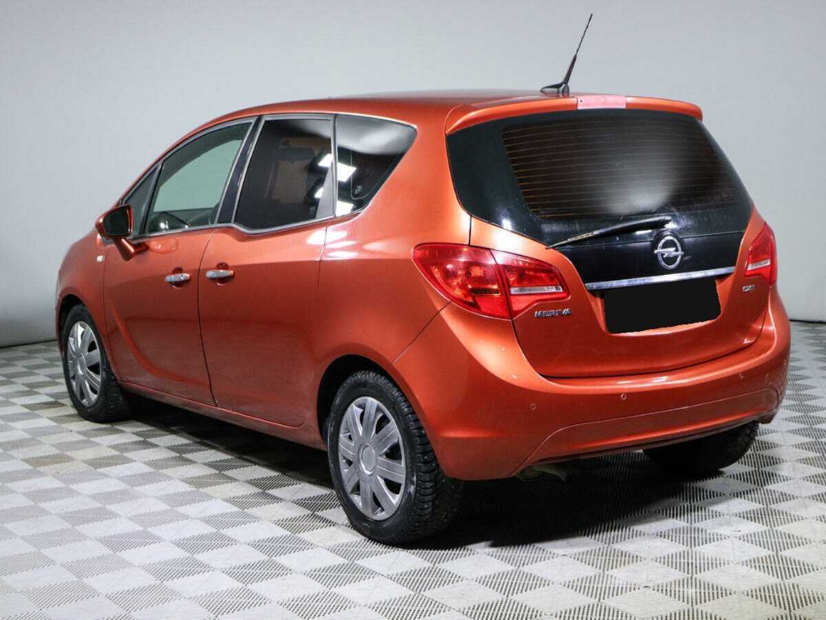 Opel Meriva с пробегом — 2012 год. Фото: #6