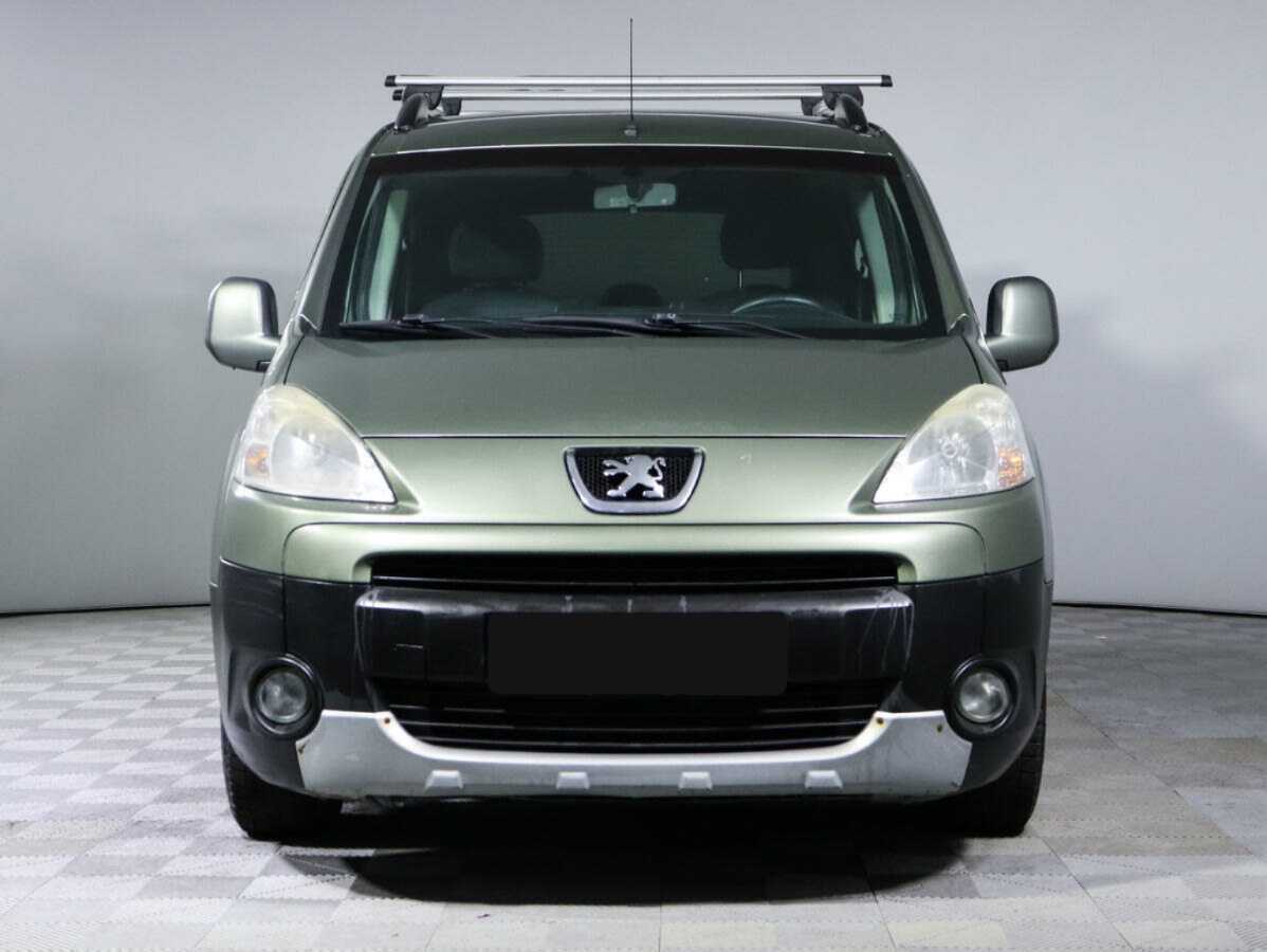 Peugeot Partner с пробегом — 2010 год. Фото: #1