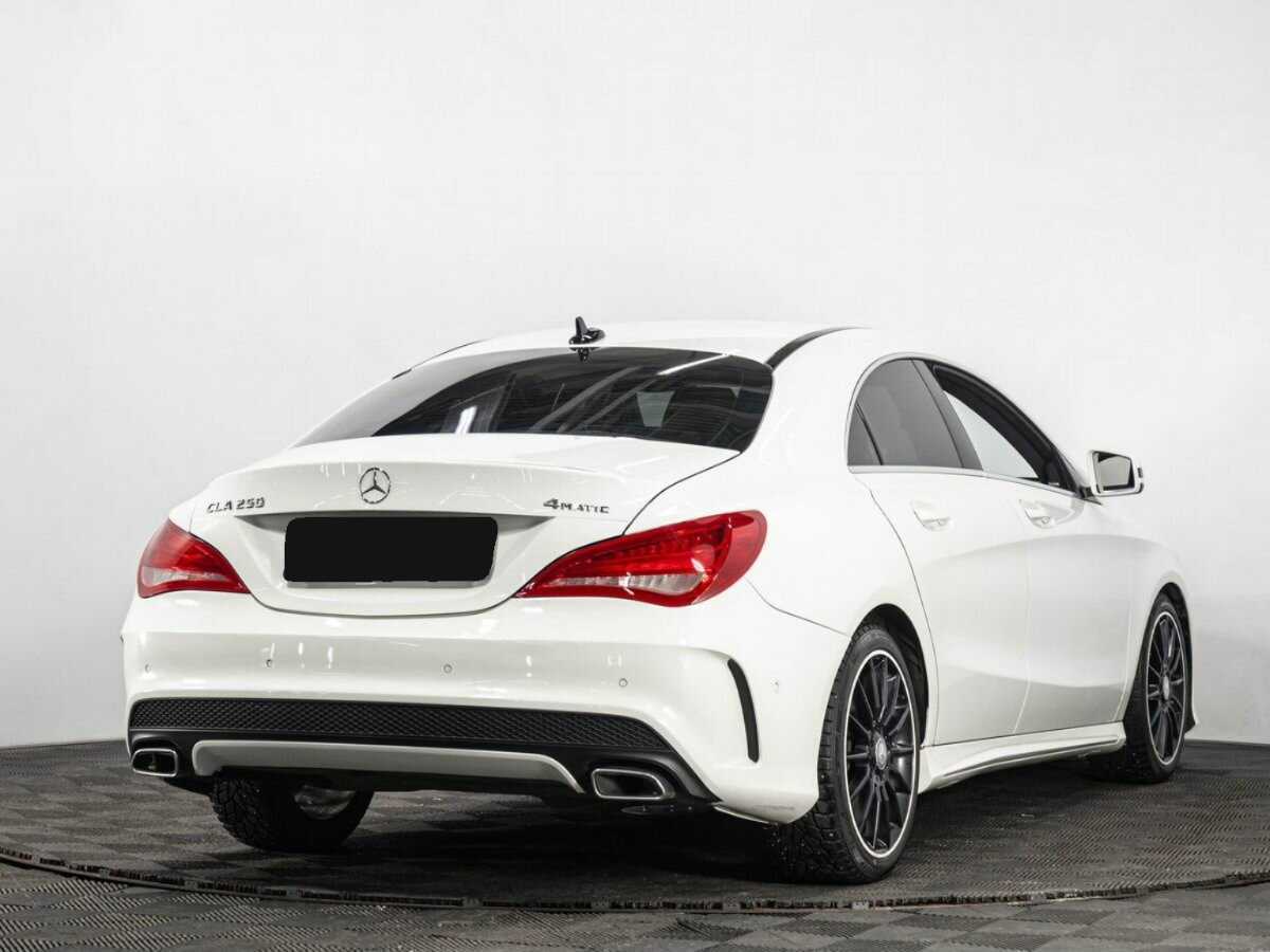 Mercedes-Benz CLA с пробегом — 2014 год. Фото: #3