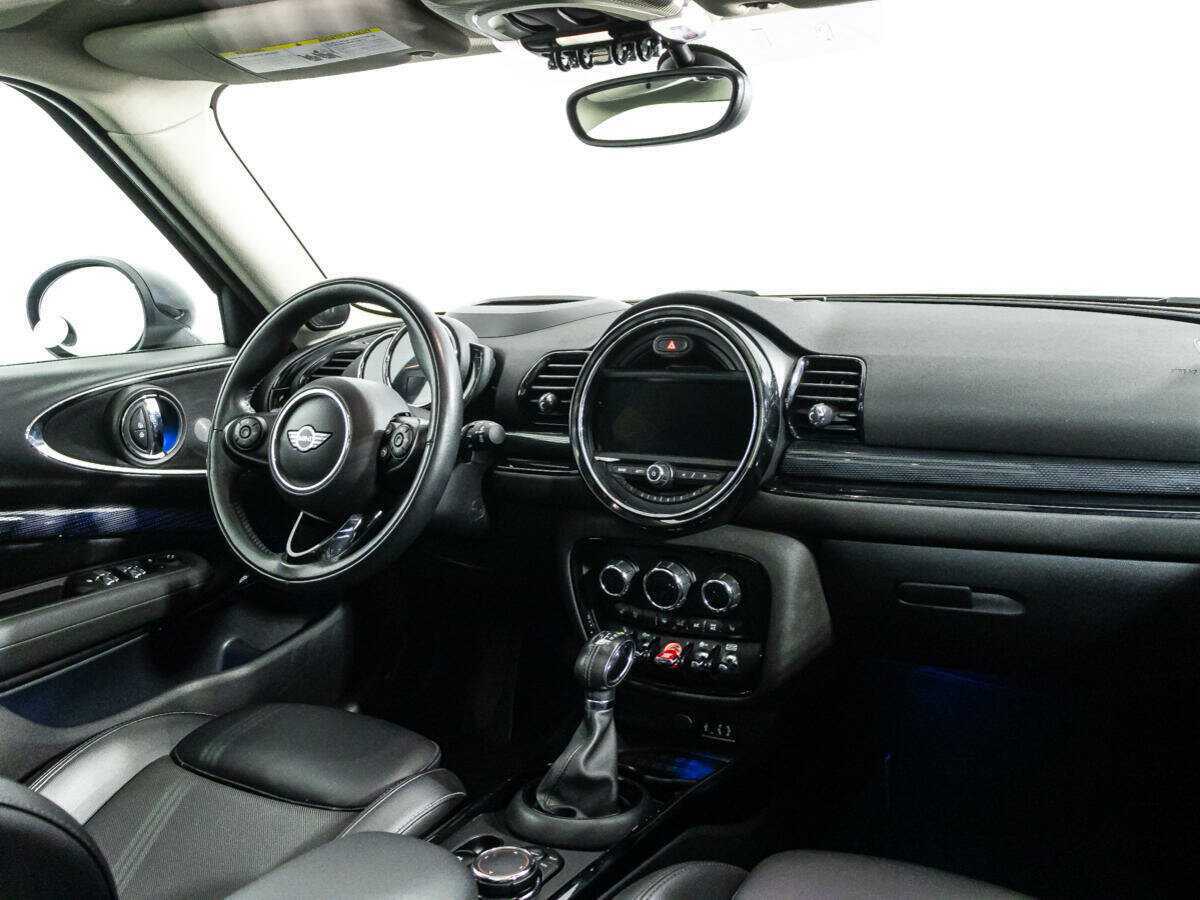 Mini Clubman с пробегом — 2017 год. Фото: #8