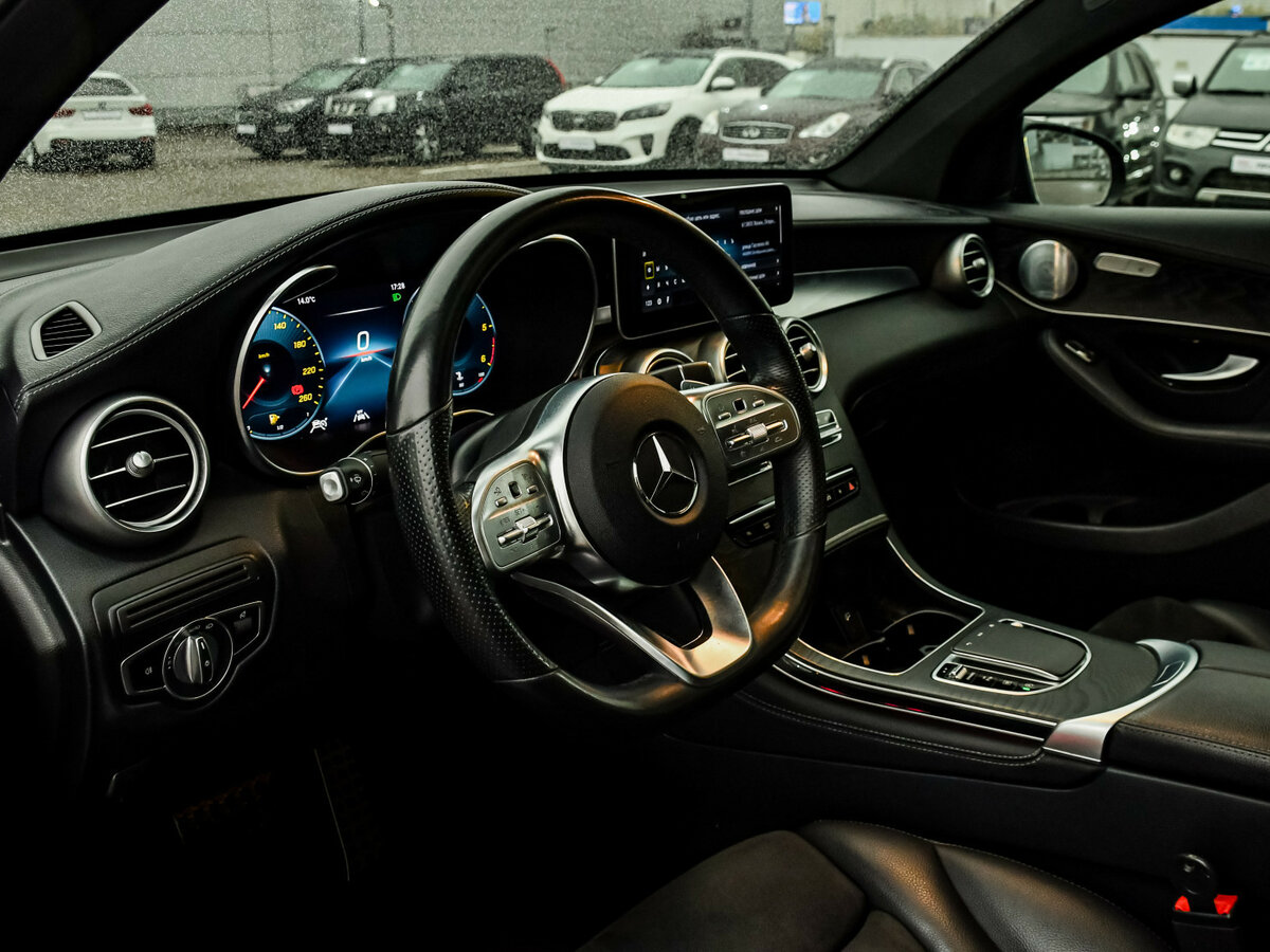 Mercedes-Benz GLC Coupe с пробегом — 2019 год. Фото: #10