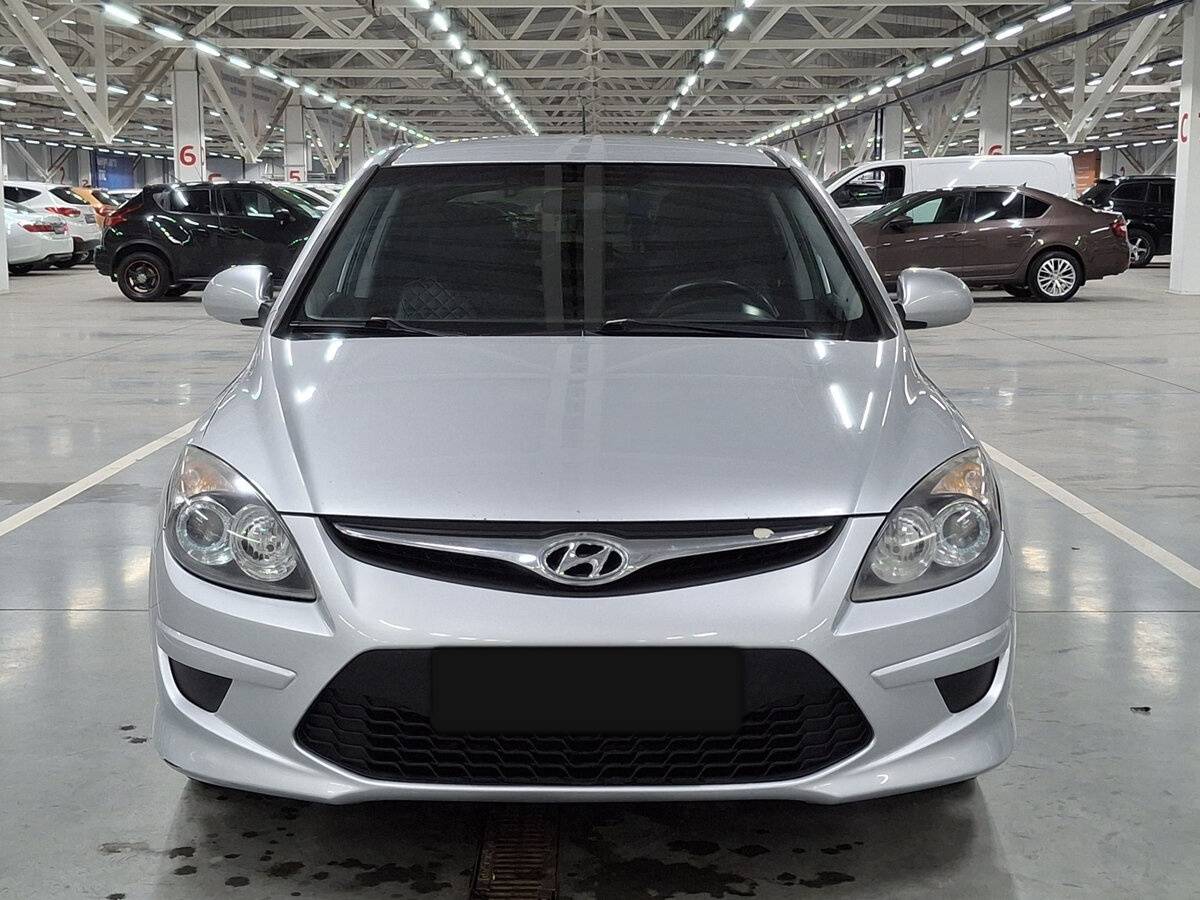 Hyundai i30 с пробегом — 2011 год. Фото: #1