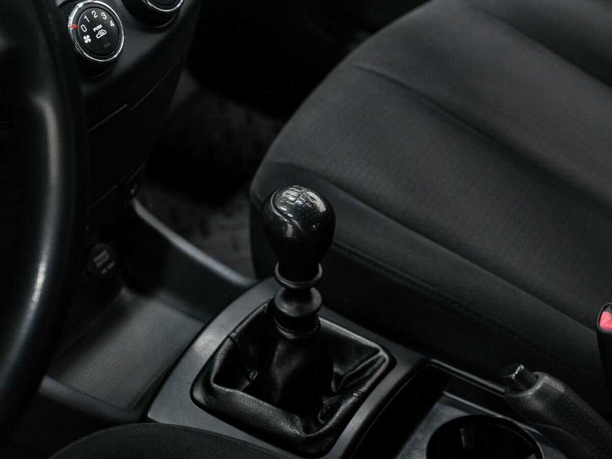 Hyundai Elantra с пробегом — 2007 год. Фото: #16