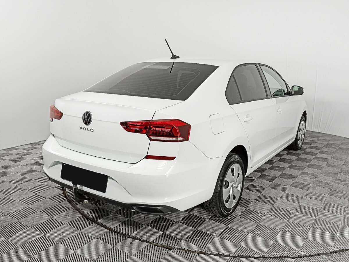 Volkswagen Polo с пробегом — 2020 год. Фото: #4