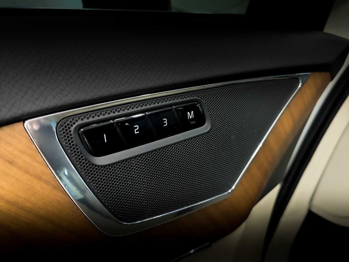 Volvo XC90 с пробегом — 2017 год. Фото: #19