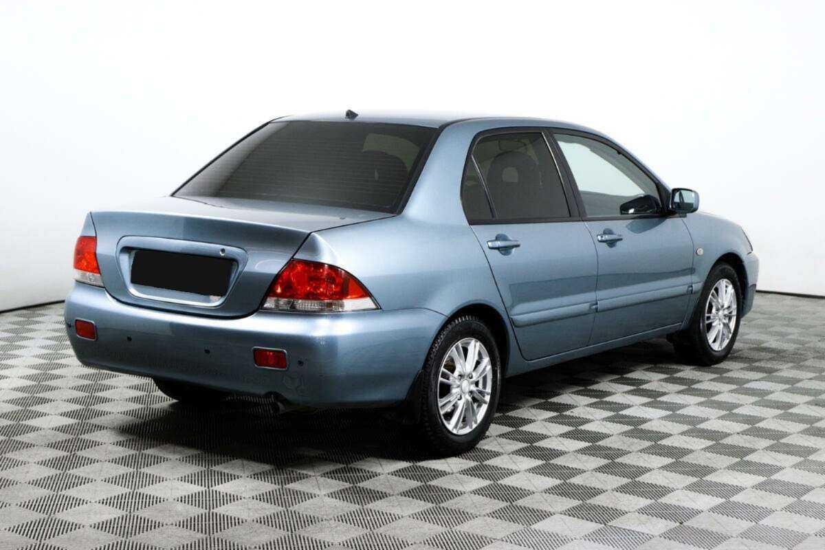 Mitsubishi Lancer с пробегом — 2007 год. Фото: #4