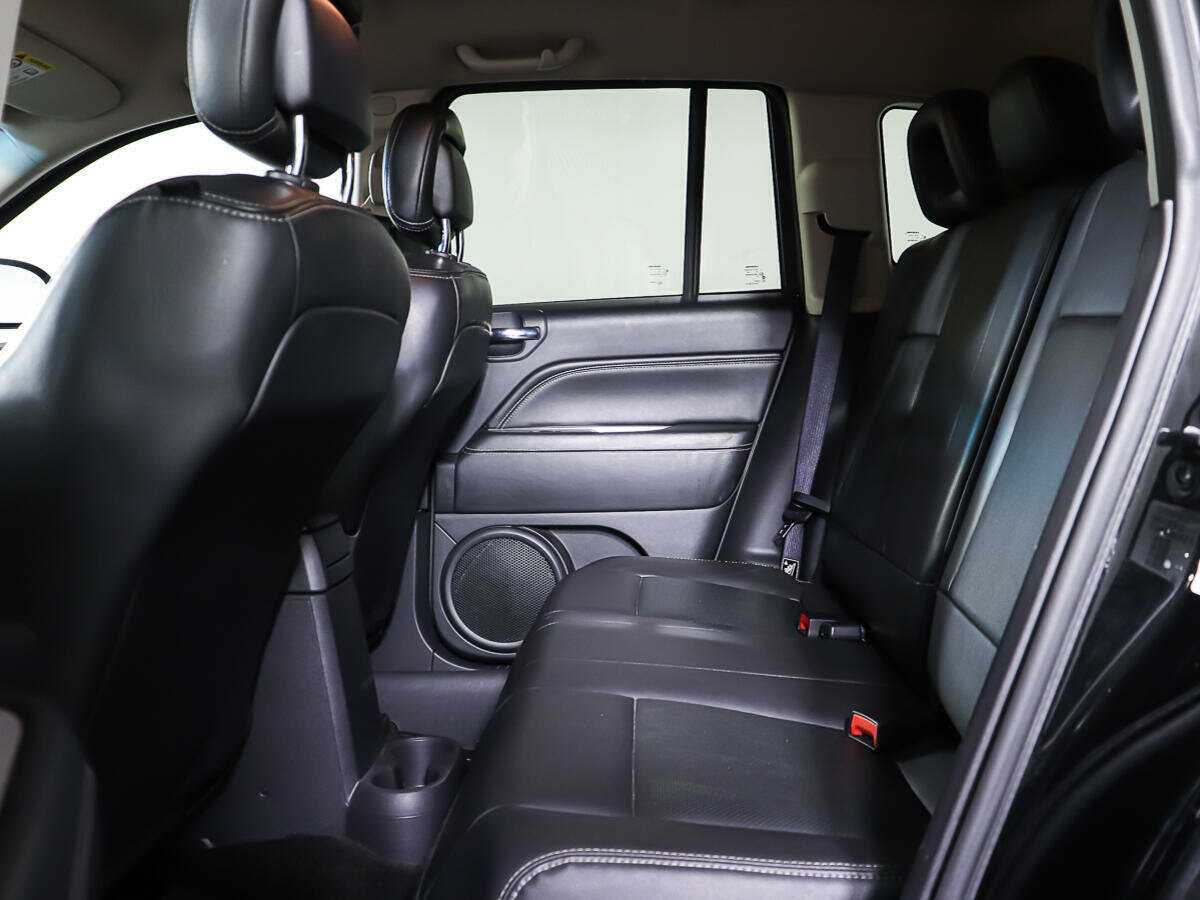Jeep Compass с пробегом — 2013 год. Фото: #11