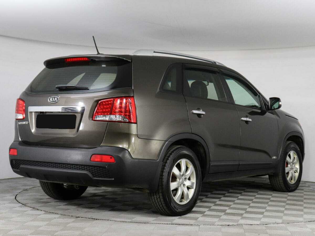 Kia Sorento с пробегом — 2011 год. Фото: #4