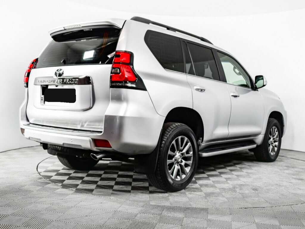 Toyota Land Cruiser Prado с пробегом — 2018 год. Фото: #2