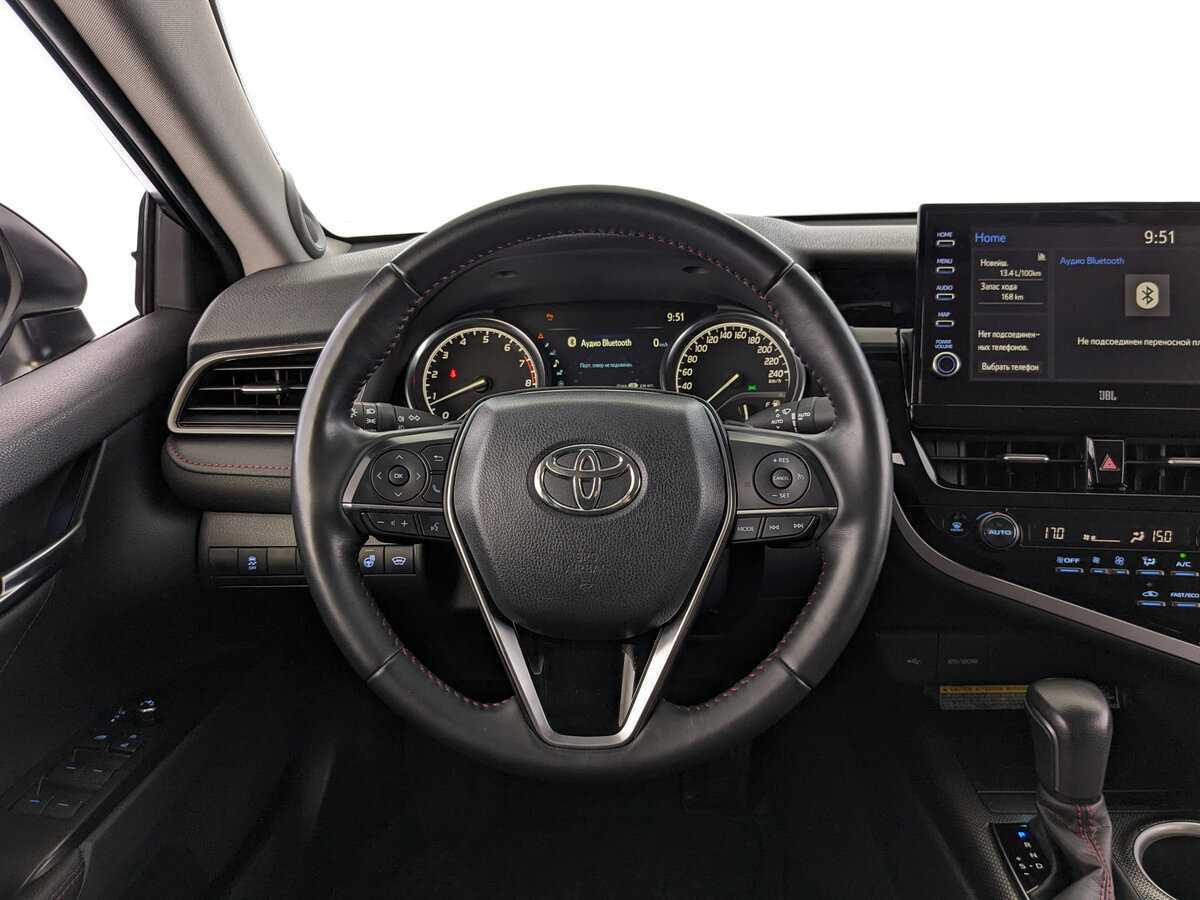 Toyota Camry с пробегом — 2022 год. Фото: #17