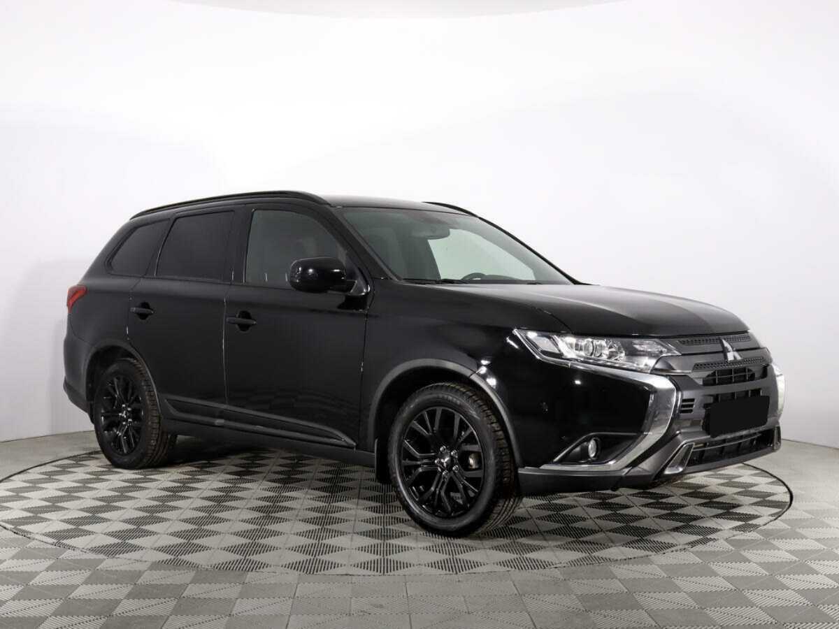 Mitsubishi Outlander с пробегом — 2020 год. Фото: #2