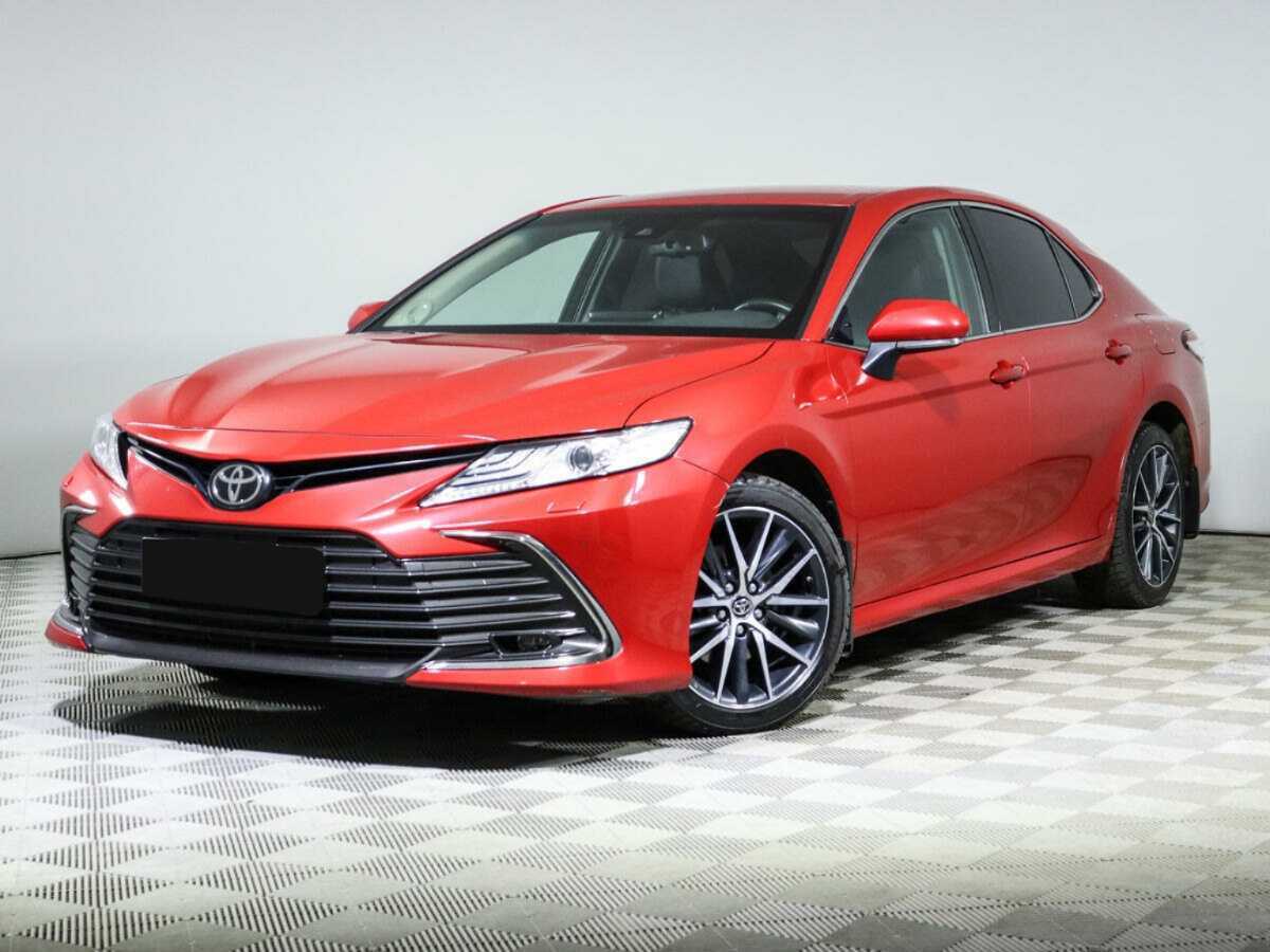 Toyota Camry с пробегом — 2021 год. Посмотреть фото