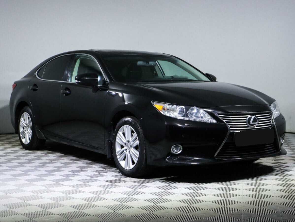 Lexus ES с пробегом — 2014 год. Фото: #2