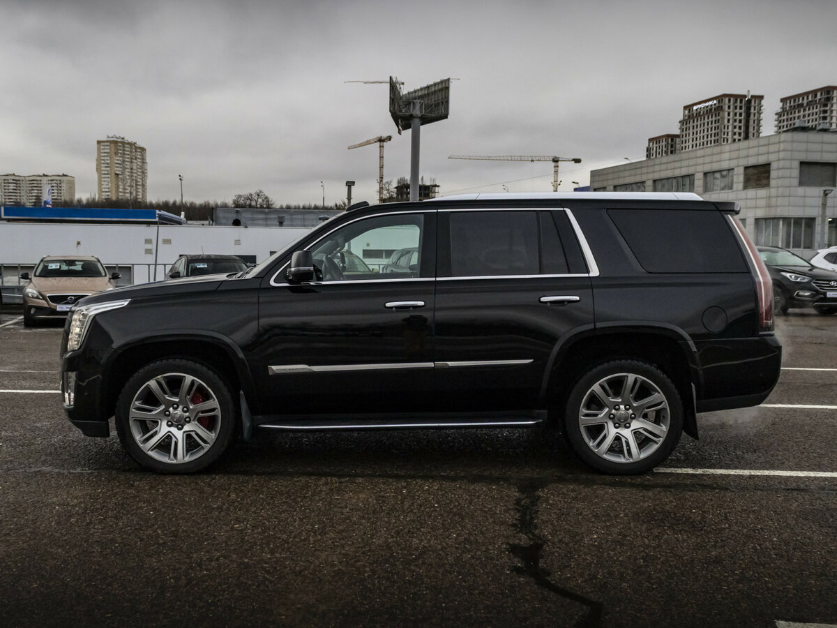 Cadillac Escalade с пробегом — 2017 год. Фото: #7
