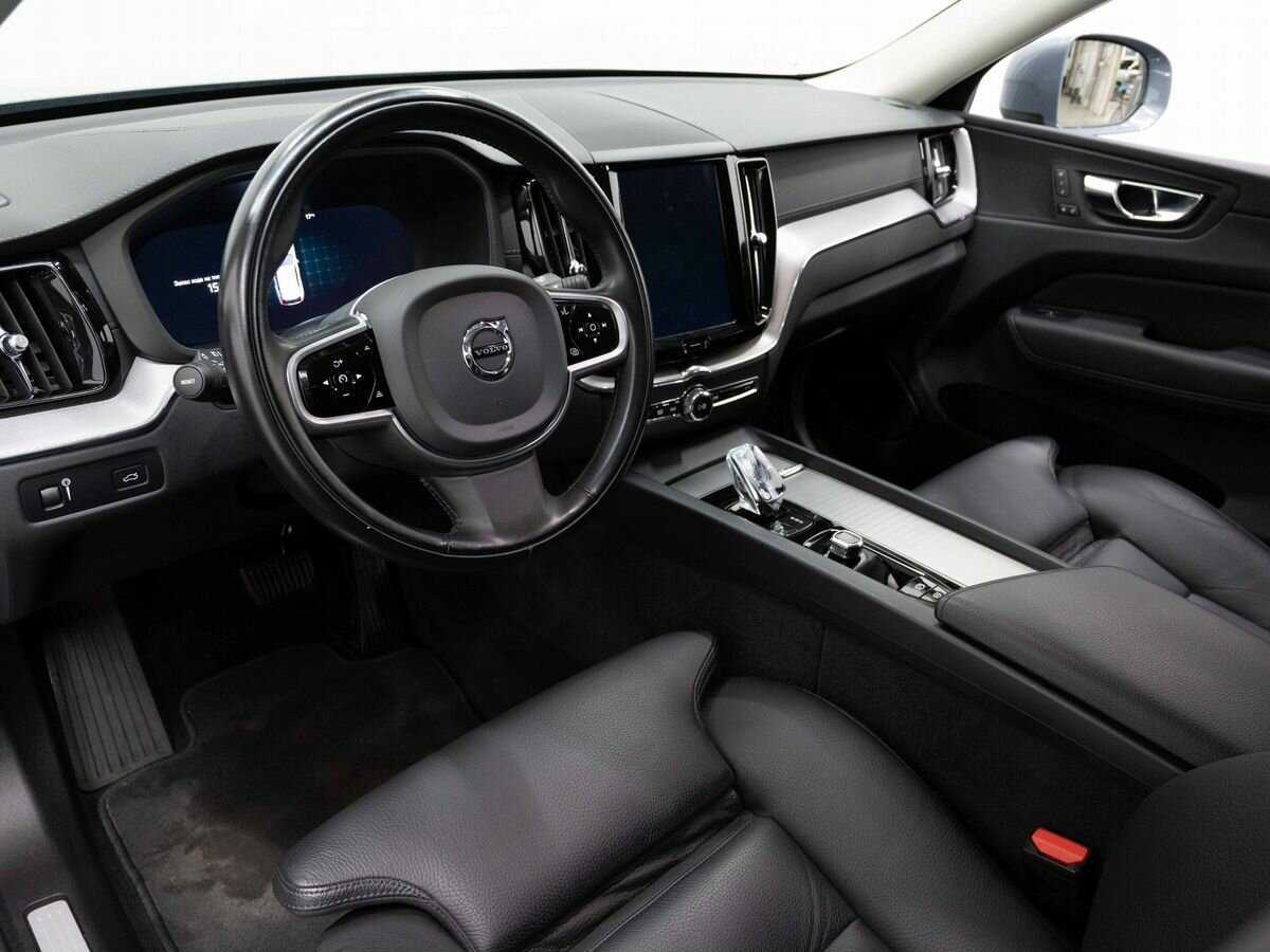 Volvo XC60 с пробегом — 2021 год. Фото: #8