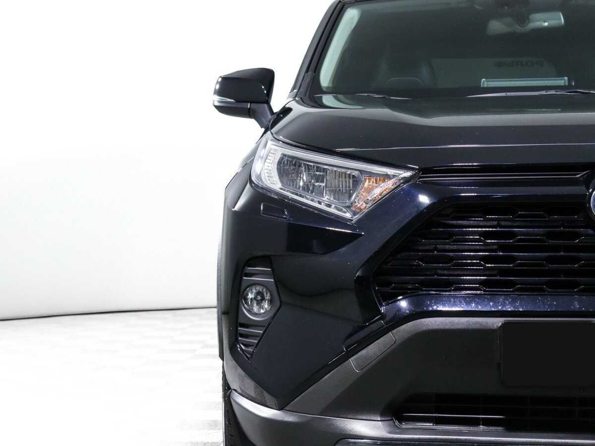 Toyota RAV4 с пробегом — 2021 год. Фото: #14
