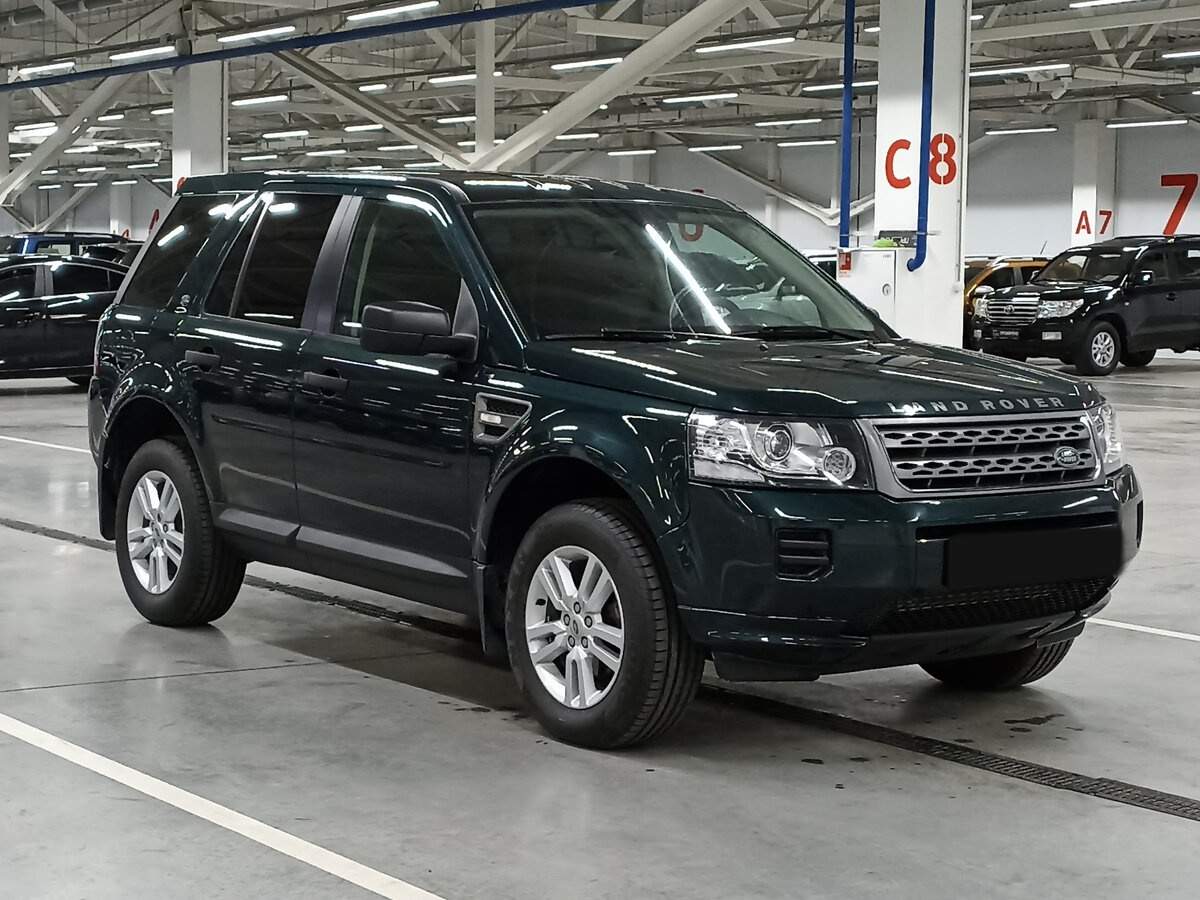 Land Rover Freelander с пробегом — 2012 год. Фото: #2