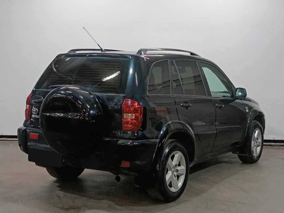 Toyota RAV4 с пробегом — 2005 год. Фото: #4