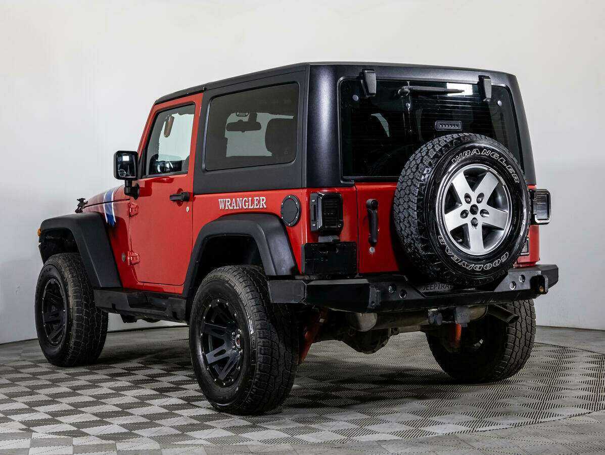 Jeep Wrangler с пробегом — 2011 год. Фото: #6