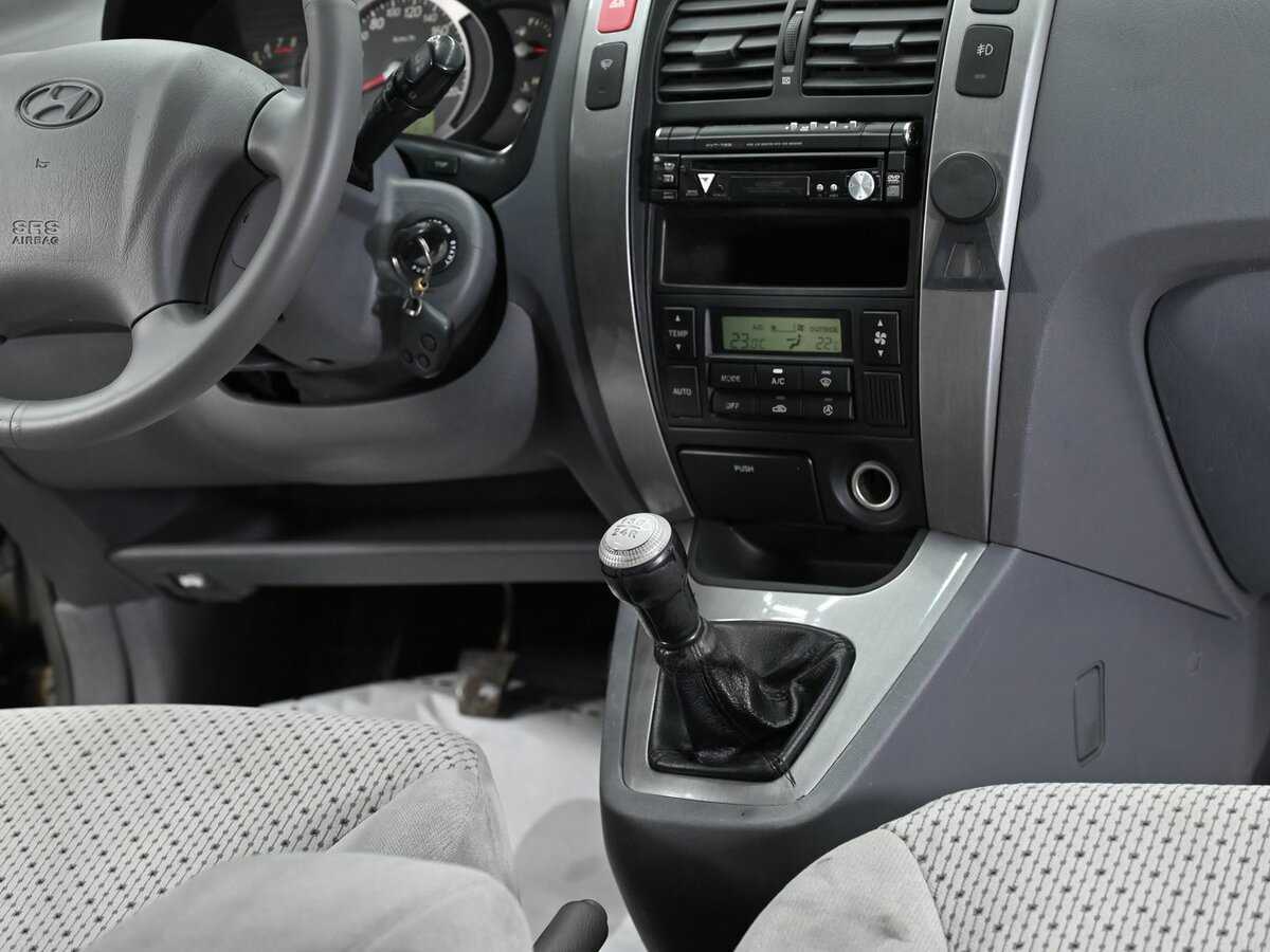 Hyundai Tucson с пробегом — 2004 год. Фото: #10