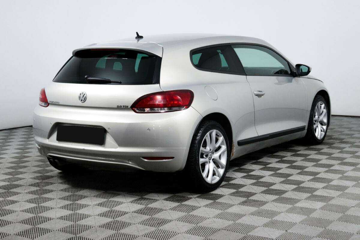 Volkswagen Scirocco с пробегом — 2009 год. Фото: #4