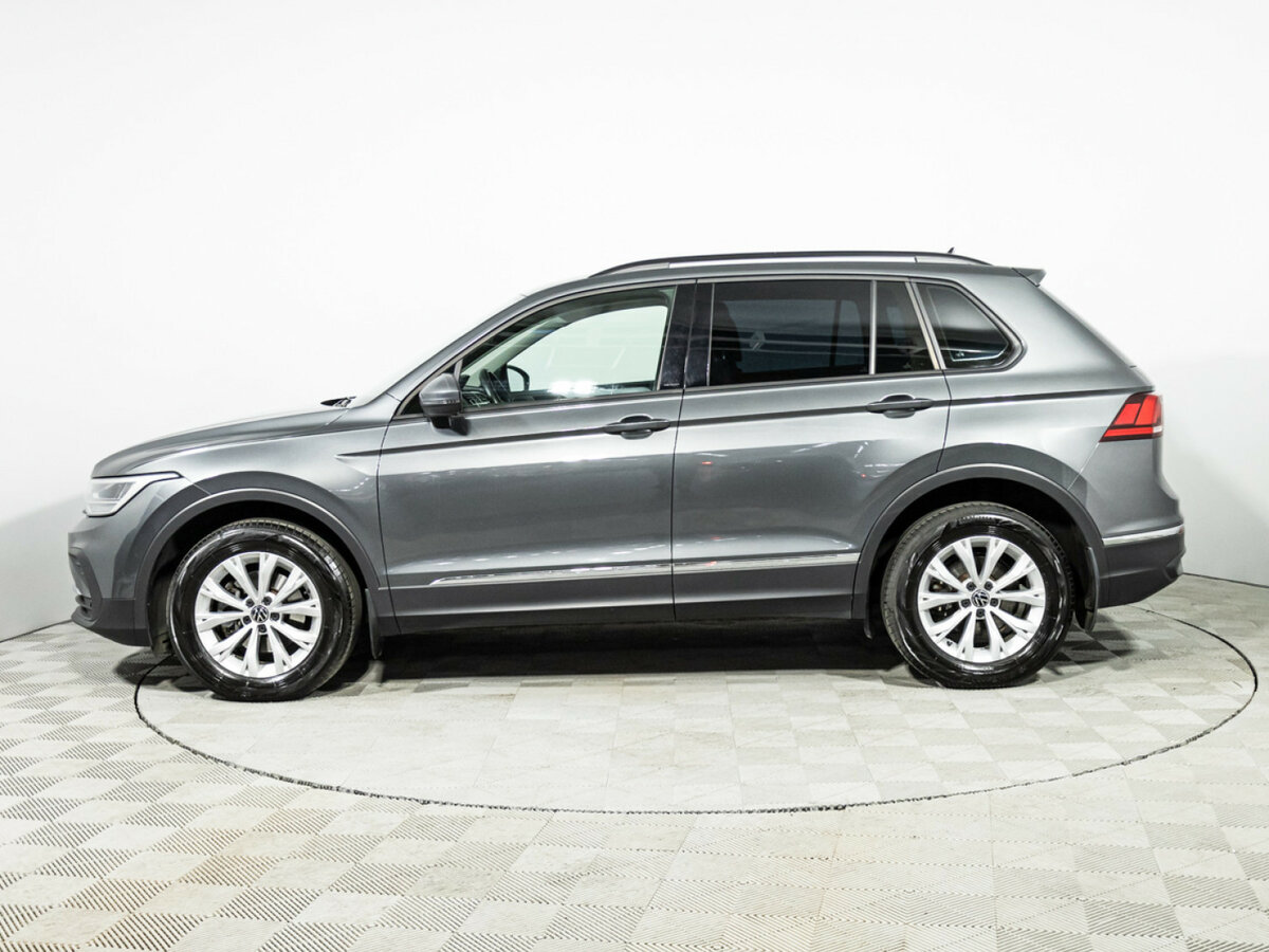 Volkswagen Tiguan с пробегом — 2022 год. Фото: #7