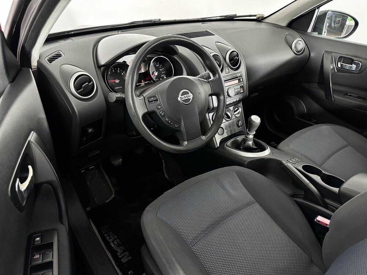 Nissan Qashqai с пробегом — 2008 год. Фото: #6