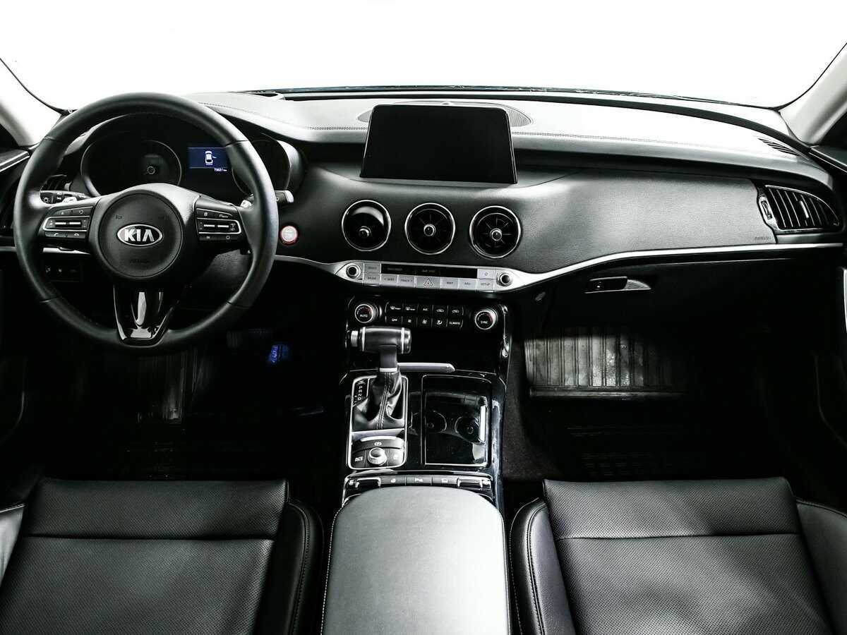 Kia Stinger с пробегом — 2019 год. Фото: #9