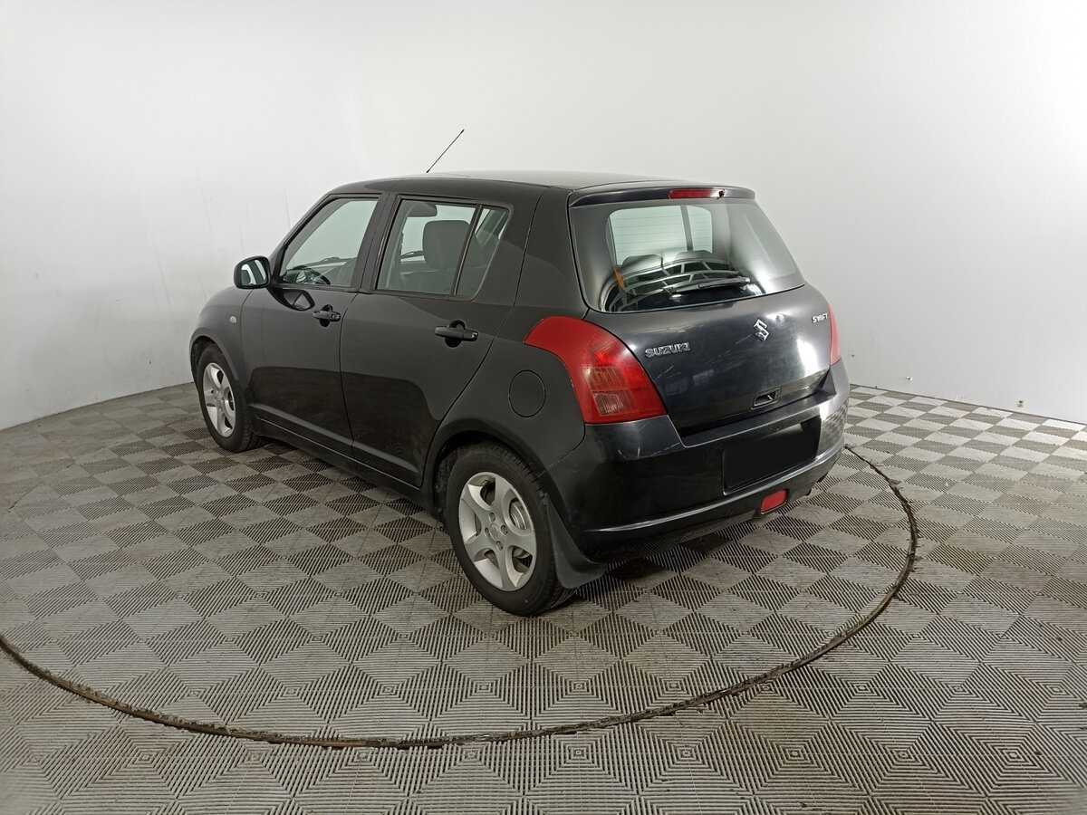 Suzuki Swift с пробегом — 2007 год. Фото: #6