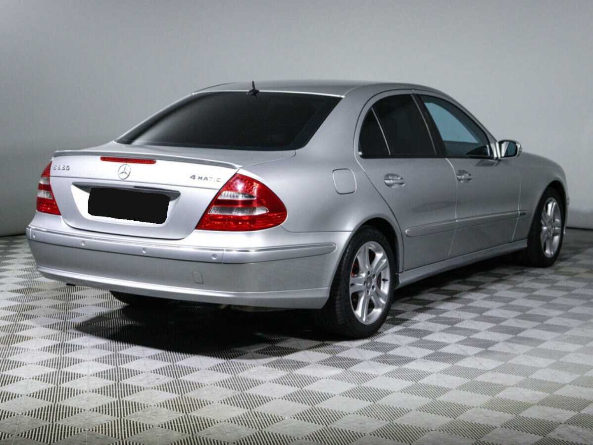 Mercedes-Benz E-Класс с пробегом — 2005 год. Фото: #3
