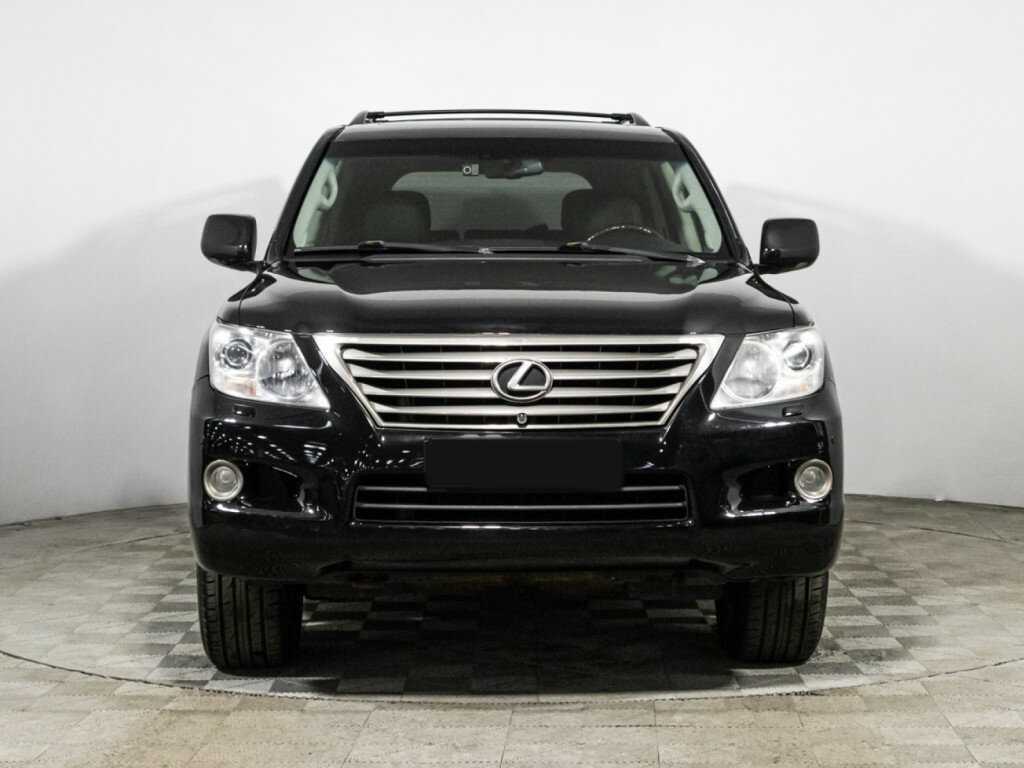 Lexus LX с пробегом — 2011 год. Фото: #1