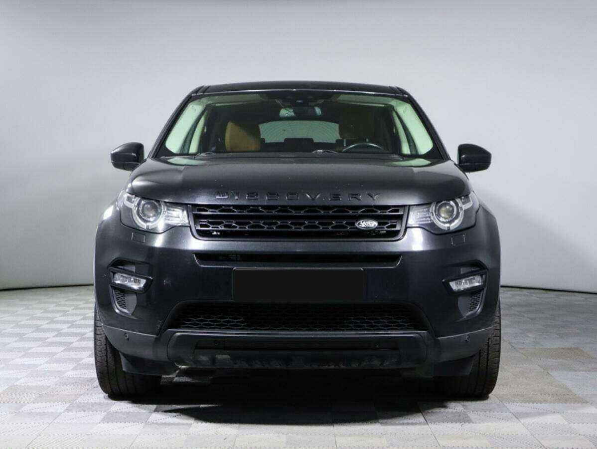 Land Rover Discovery Sport с пробегом — 2018 год. Фото: #1