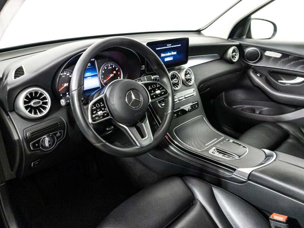Mercedes-Benz GLC с пробегом — 2019 год. Фото: #8