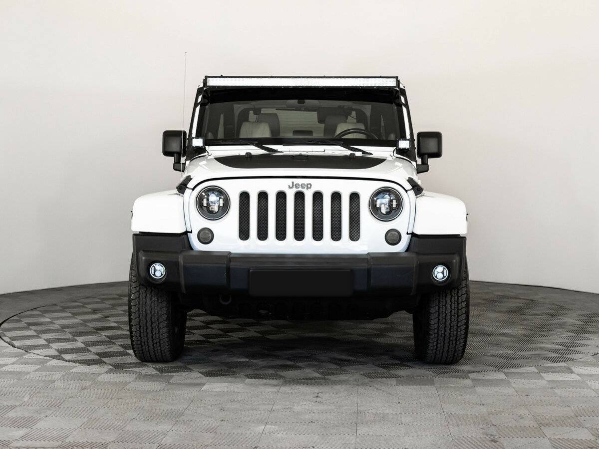 Jeep Wrangler с пробегом — 2011 год. Фото: #3