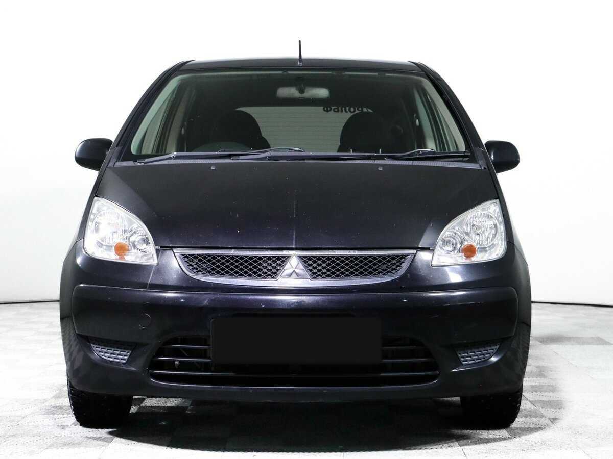 Mitsubishi Colt с пробегом — 2010 год. Фото: #1
