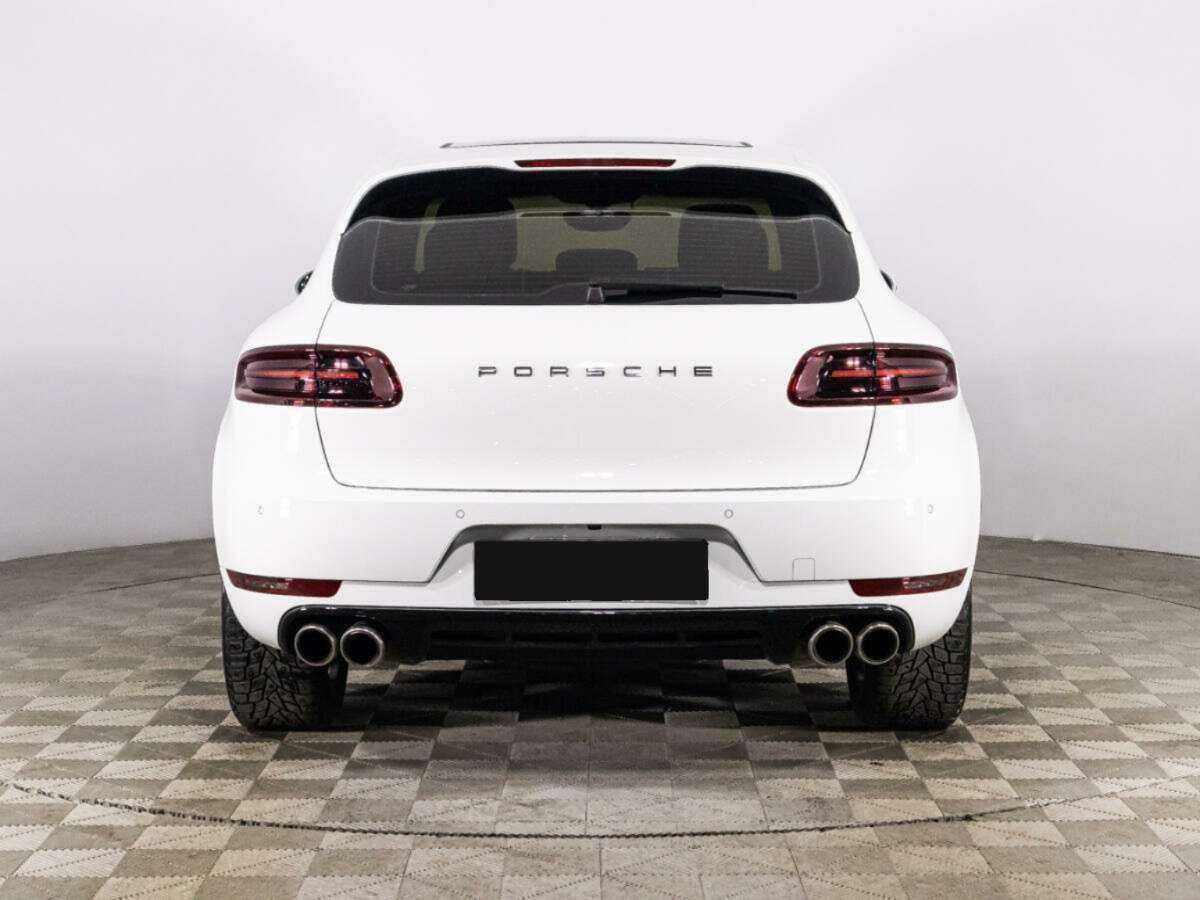 Porsche Macan с пробегом — 2015 год. Фото: #5