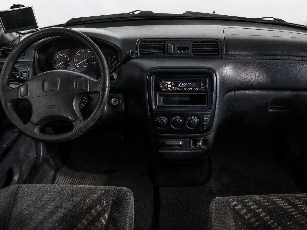 Honda CR-V с пробегом — 2000 год. Фото: #11