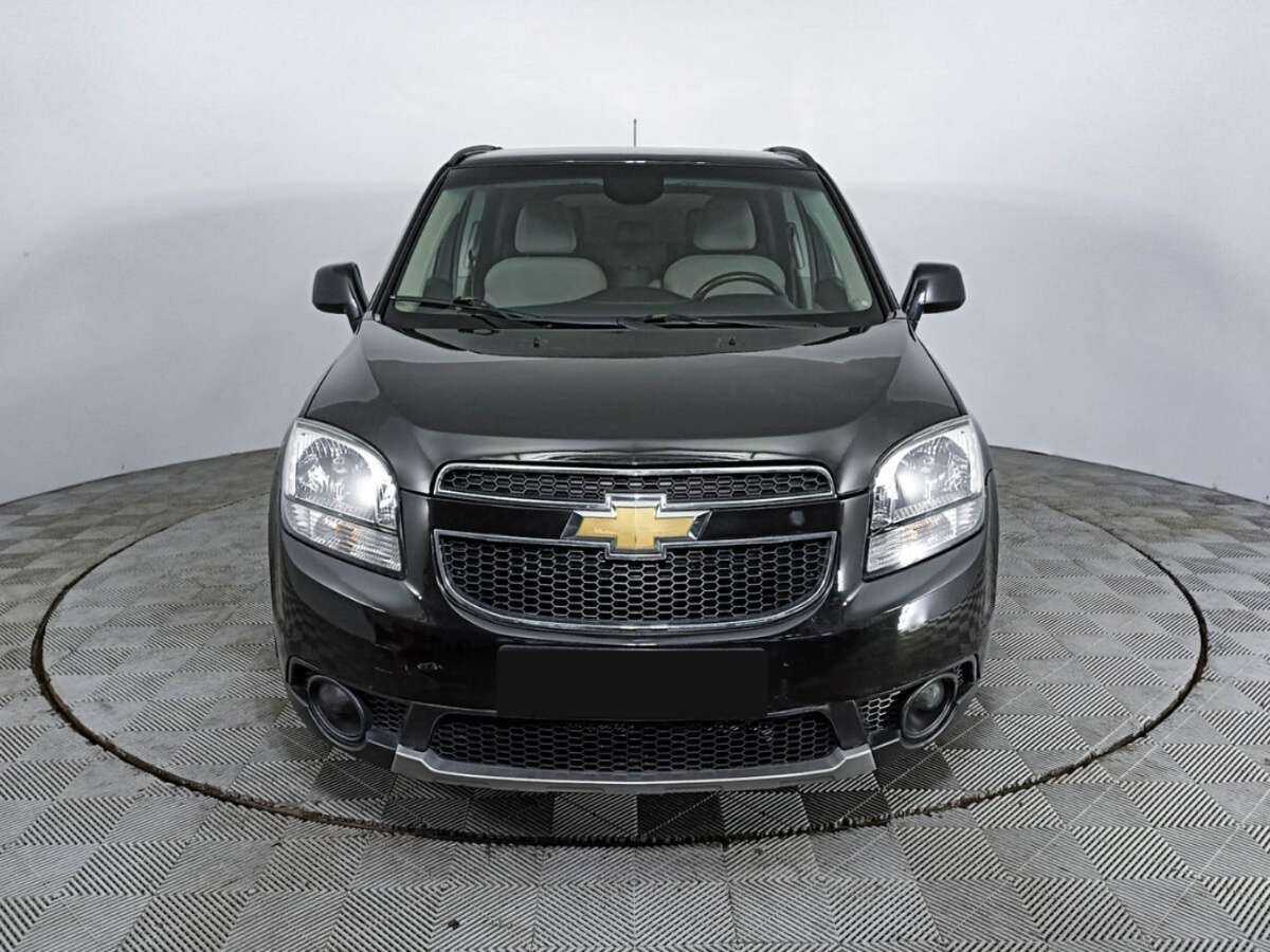 Chevrolet Orlando с пробегом — 2012 год. Фото: #1