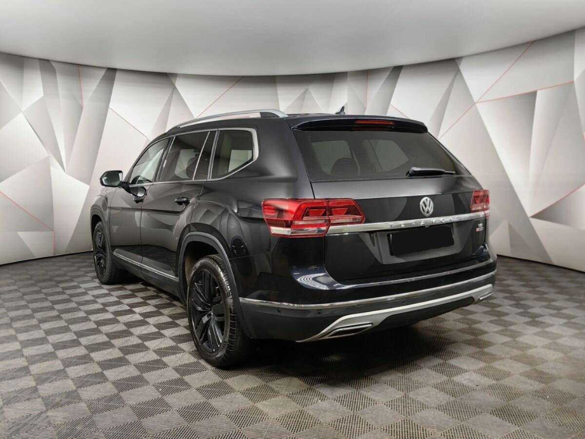 Volkswagen Teramont с пробегом — 2018 год. Фото: #3