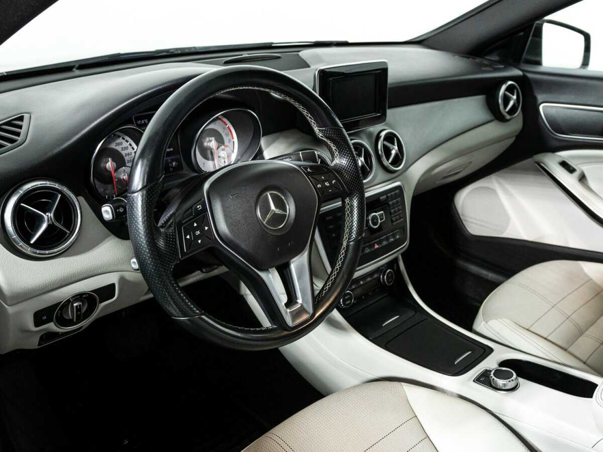 Mercedes-Benz CLA с пробегом — 2014 год. Фото: #9
