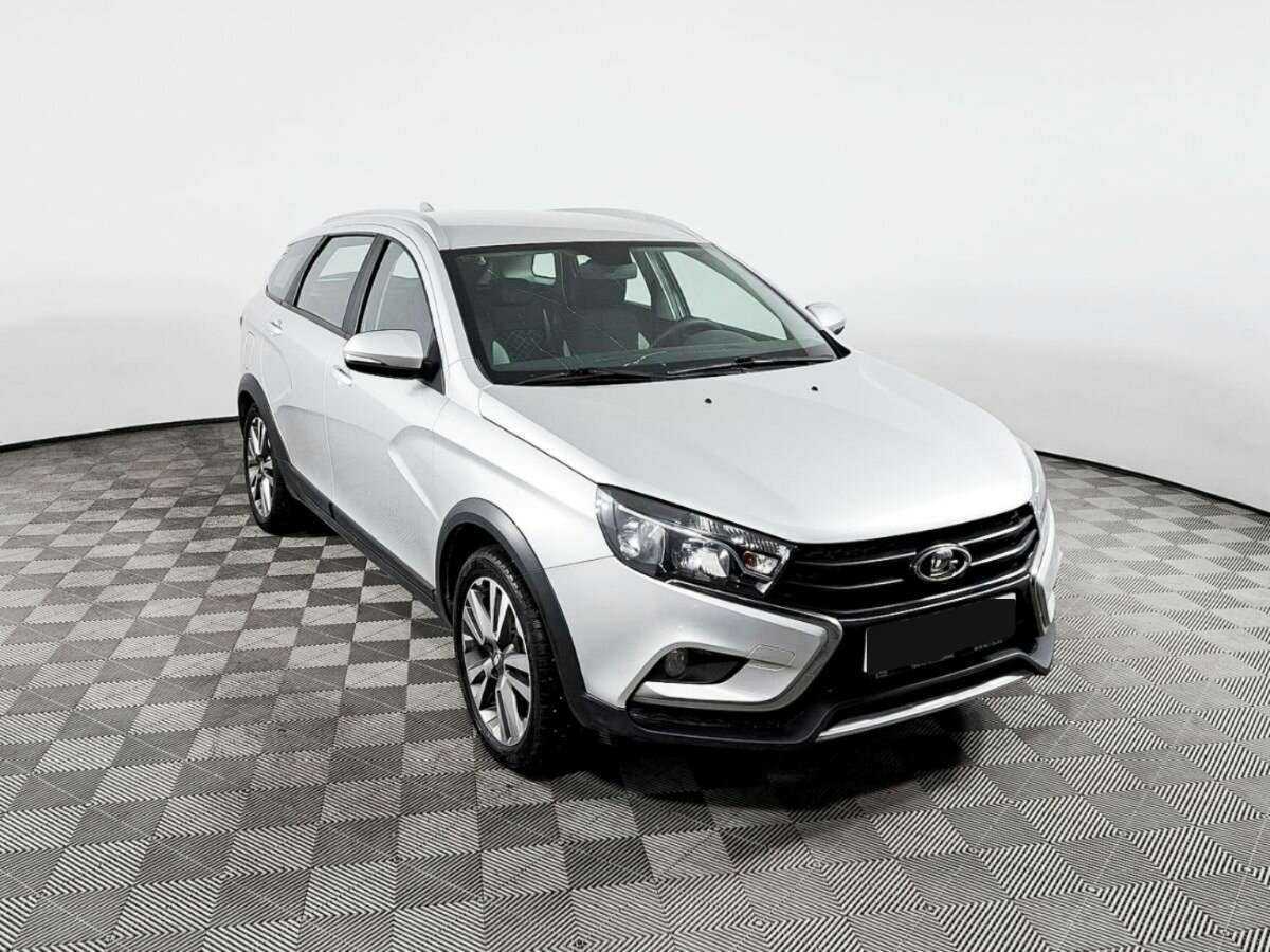 Lada (ВАЗ) Vesta с пробегом — 2019 год. Фото: #2