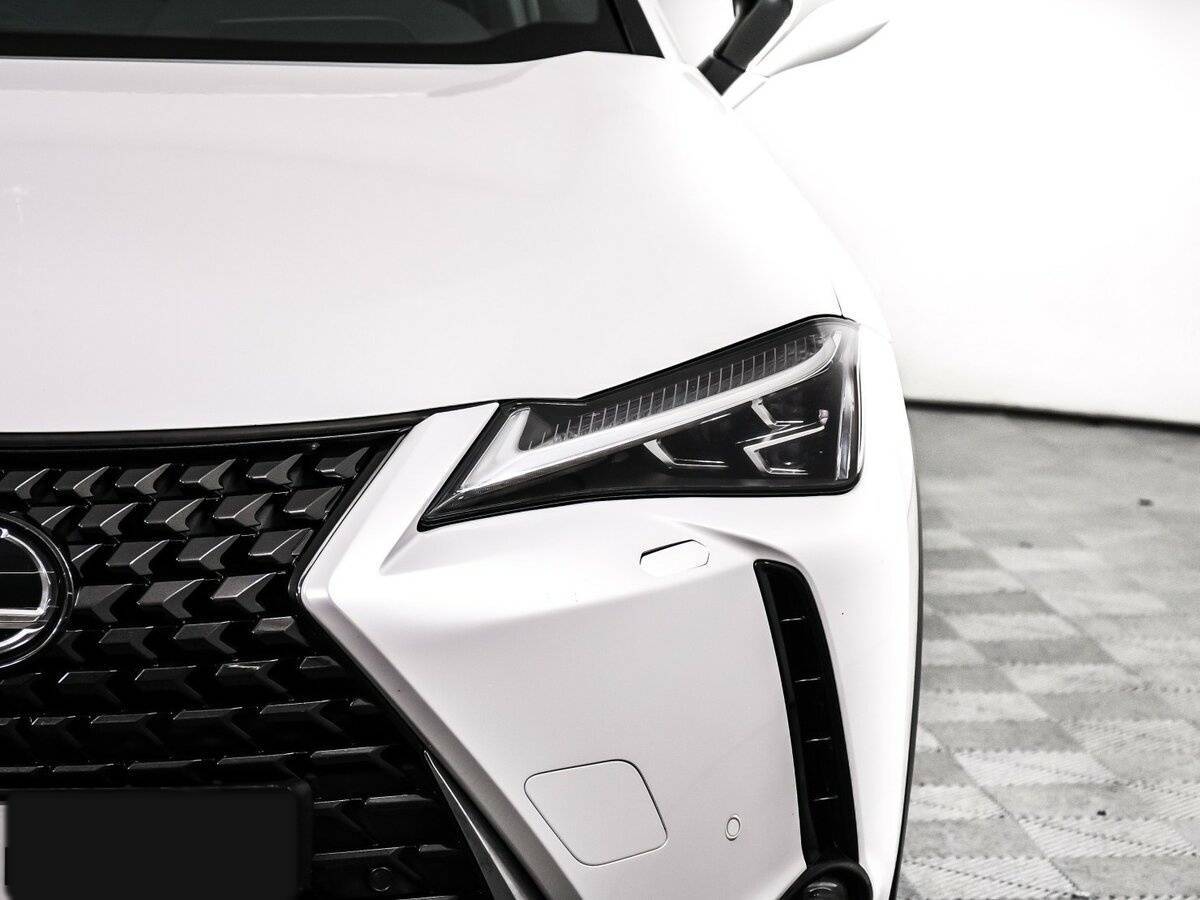 Lexus UX с пробегом — 2019 год. Фото: #14